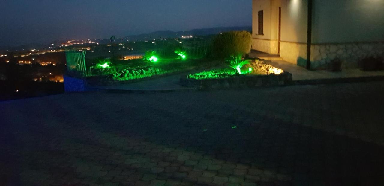 Enna Villa Del Sole E Delle Stelle Exterior foto